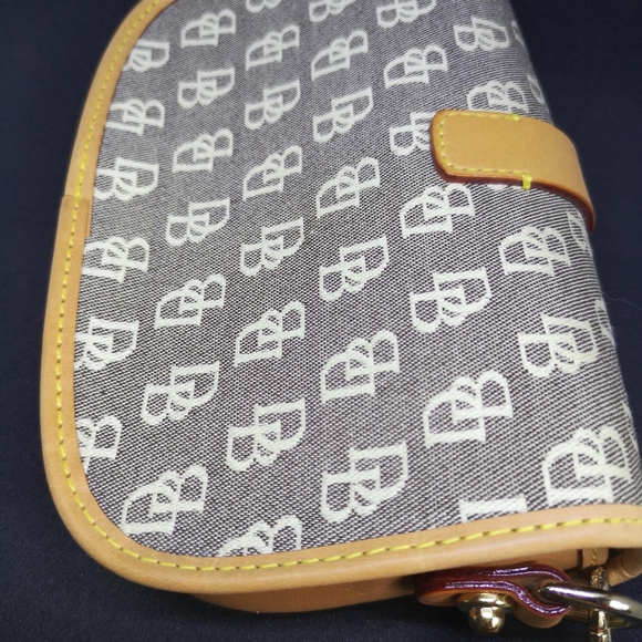 Rooney & Bourke pouch bag - Picture 4 of 5